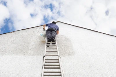 Peinture extérieure à Essertines-en-Châtelneuf — façades et ravalement
